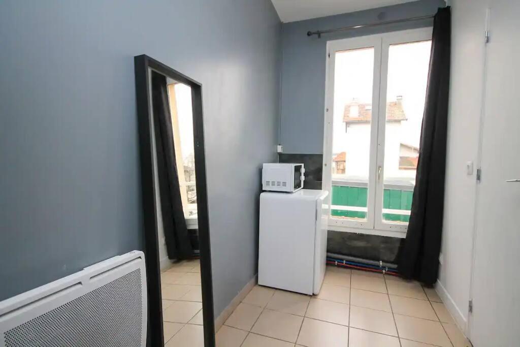 01 - Chambre Avec Lit Double Ideal Jo 2024 Saint-Denis  Exterior foto